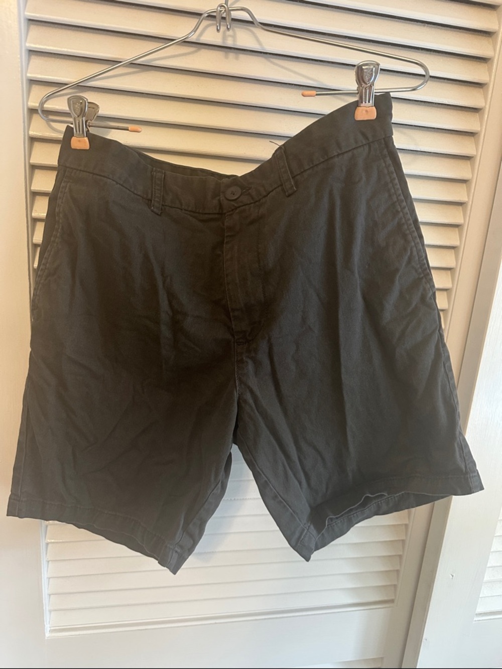 Old Navy Men's Black Flat-Front Cotton Shorts